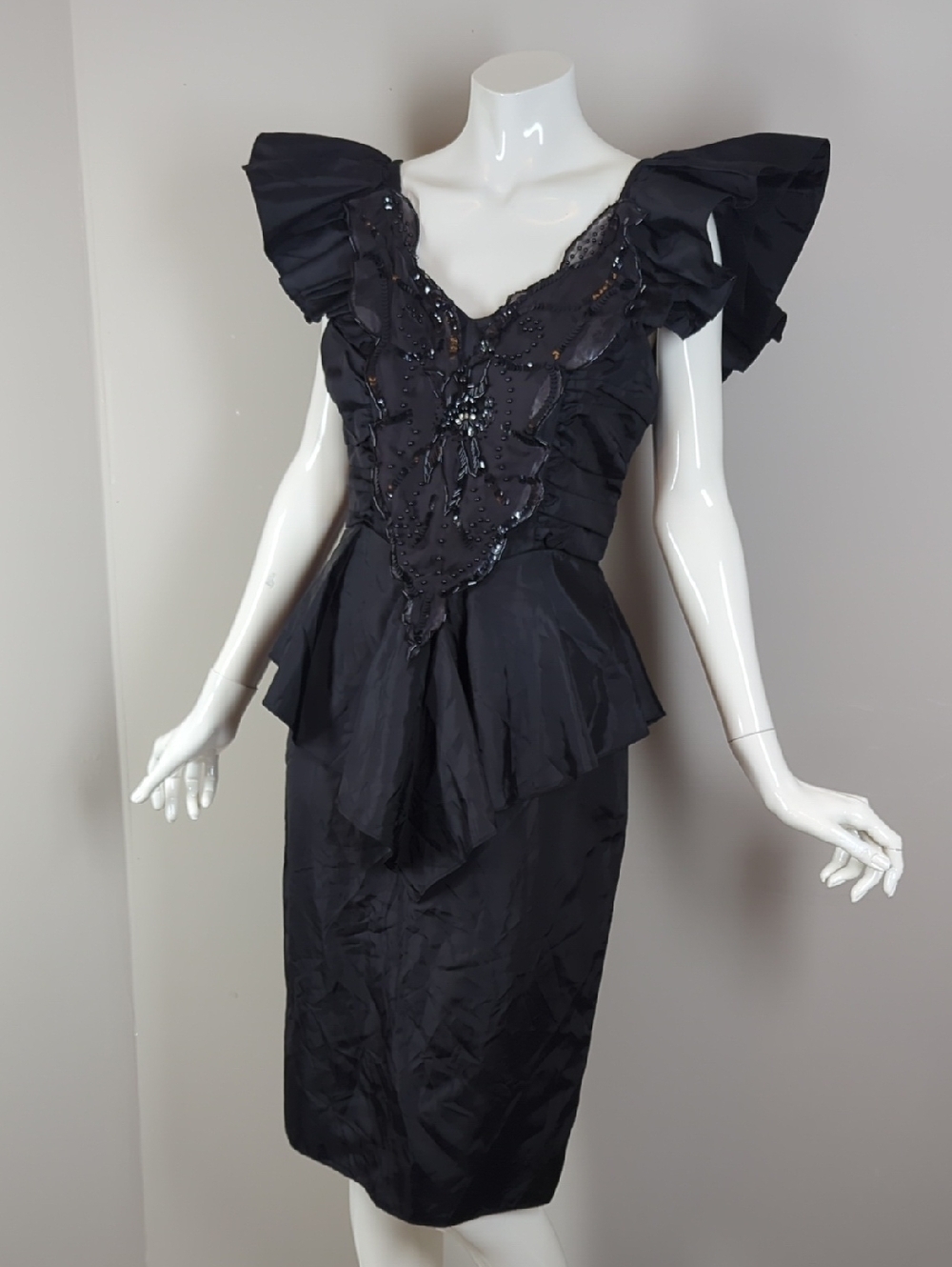 Vintage 80s Black Cocktail Dress Beaded Ruffle Shoulder Dramatic Peplum Size 4-6